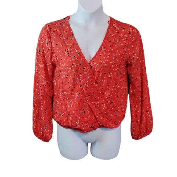 Sienna Sky Coral Floral V-Neck Blouse - Picture 2 of 5
